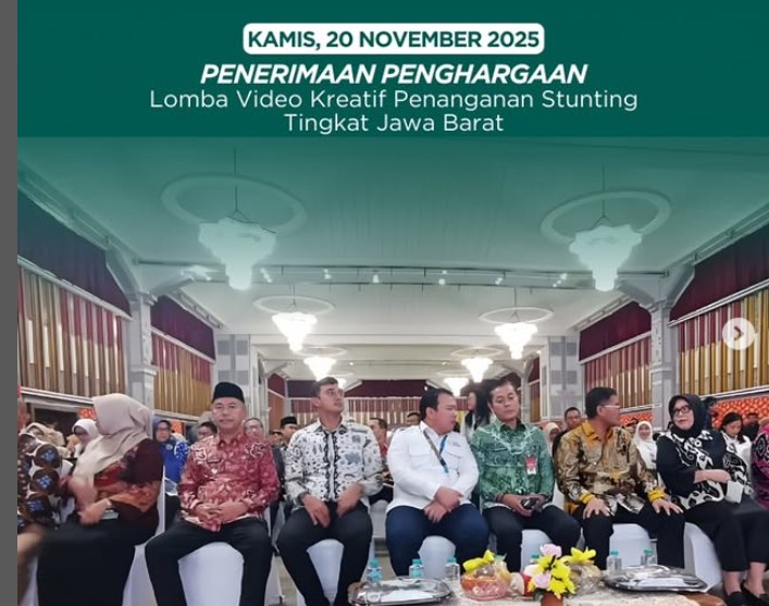 kepala-desa-margamukti-dalam-rangka-penerimaan-penghargaan-atas-prestasinya-sebagai-juara-harapan-3-tiga-lomba-video-kreatif-penanganan-stunting-tingkat-jawa-barat-kamis-20-11-2025